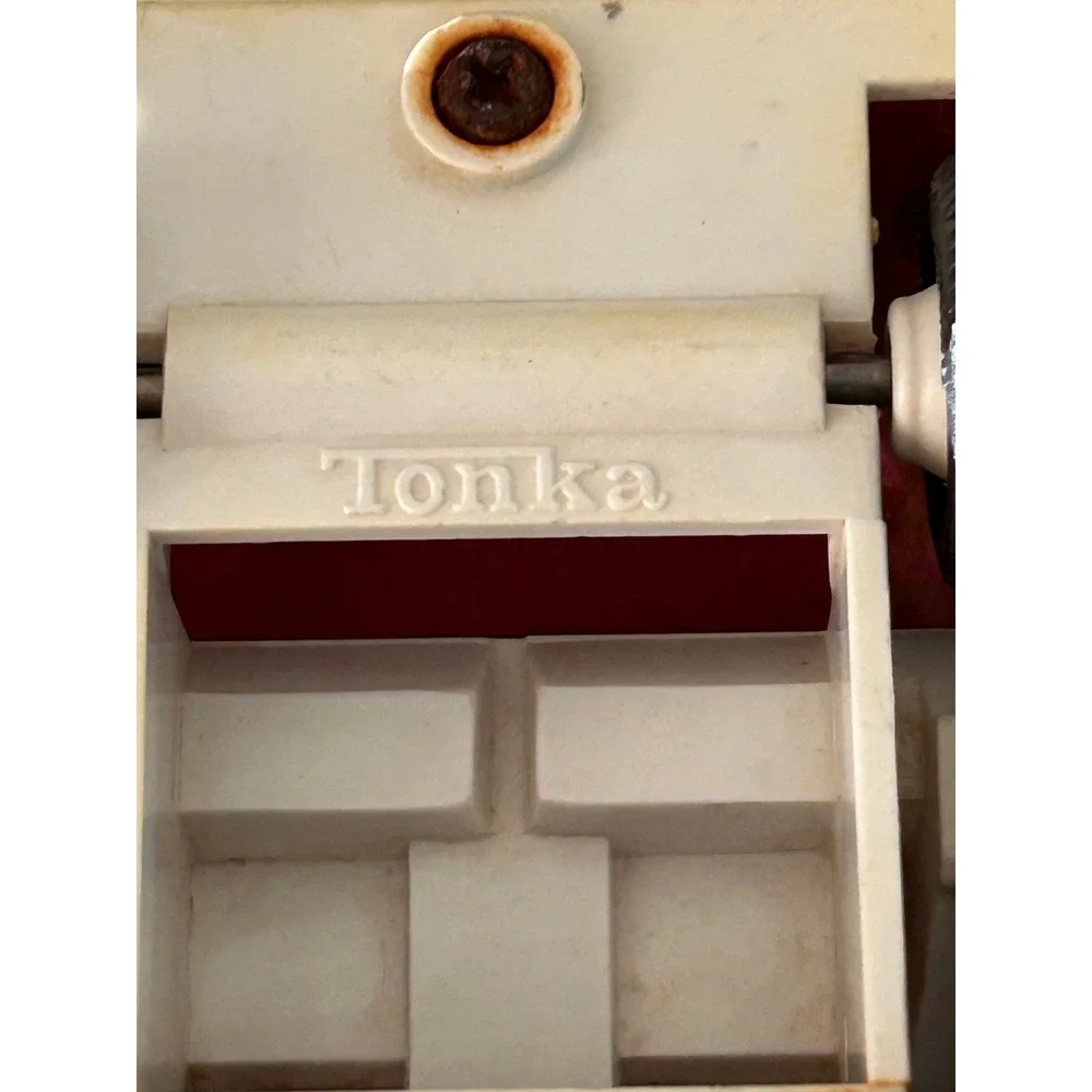 Vintage Tonka Pink Metal Jeep Pressed Steel Toy Car Magenta